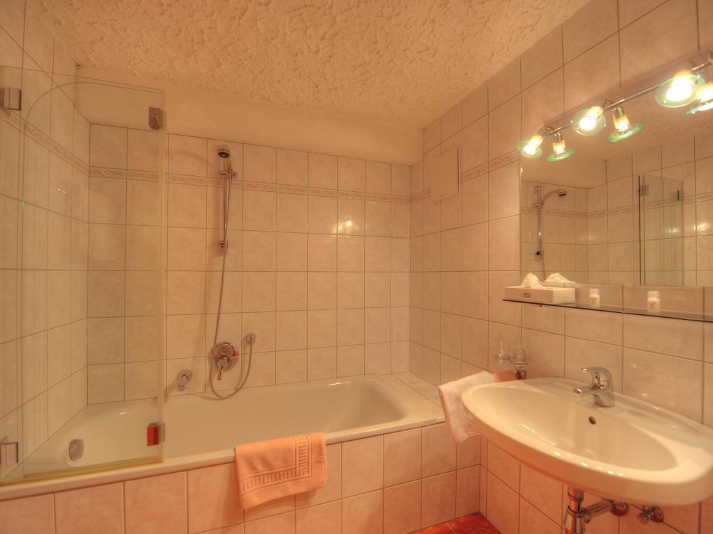 Hotel Der Silbertaler Galtuer Ngoại thất bức ảnh